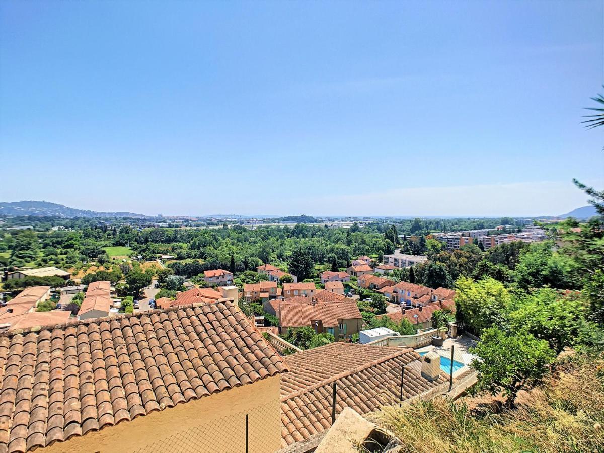 3 Bedrooms Villa Near Cannes - Pool & Jacuzzi - Sea View Мандельє-ла-Напуль Екстер'єр фото