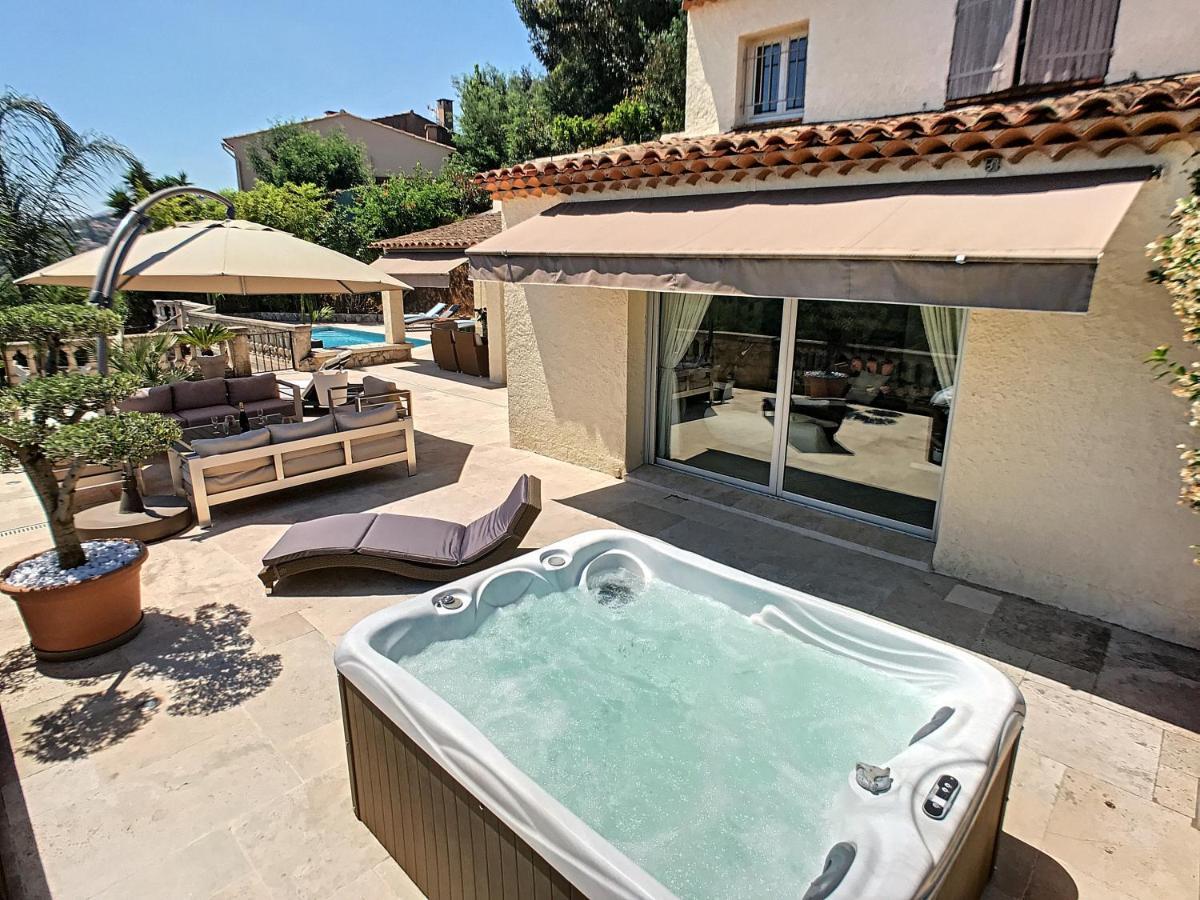 3 Bedrooms Villa Near Cannes - Pool & Jacuzzi - Sea View Мандельє-ла-Напуль Екстер'єр фото
